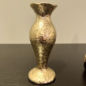 McCoy Vintage Golden Brocade Pottery Budvase 6" Textured